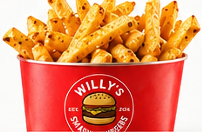 Golden seasoned fries in a red Willy's Smash'N Burgers bucket